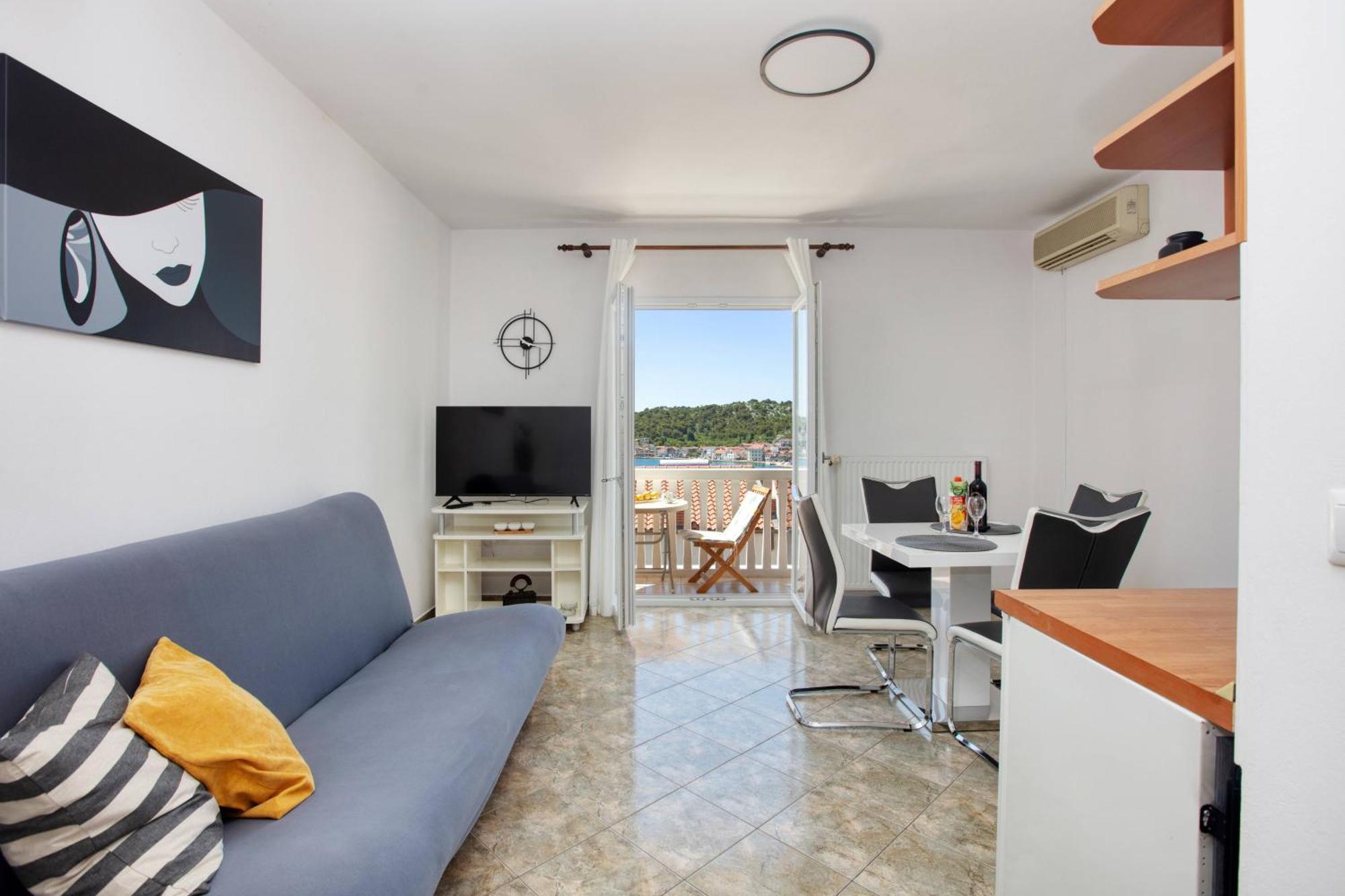 Apartments By The Sea Tisno, Murter - 812 Dış mekan fotoğraf